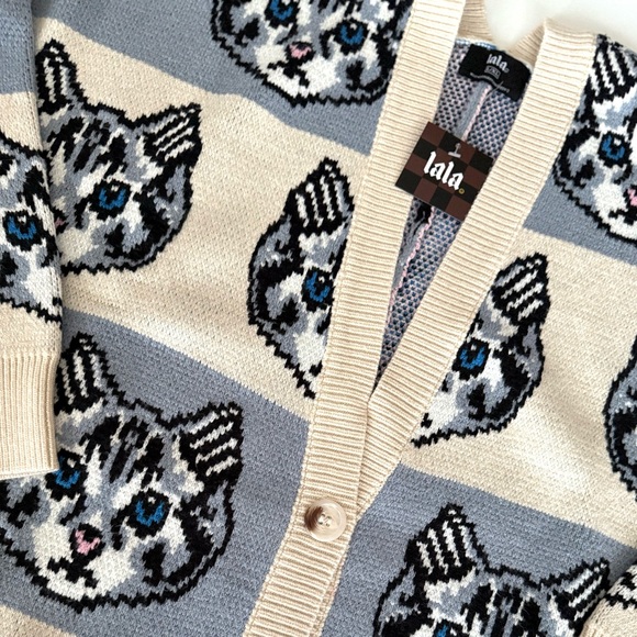 Dressed in Lala Pretty Kitty Oversized Cardigan - Picture 3 of 8